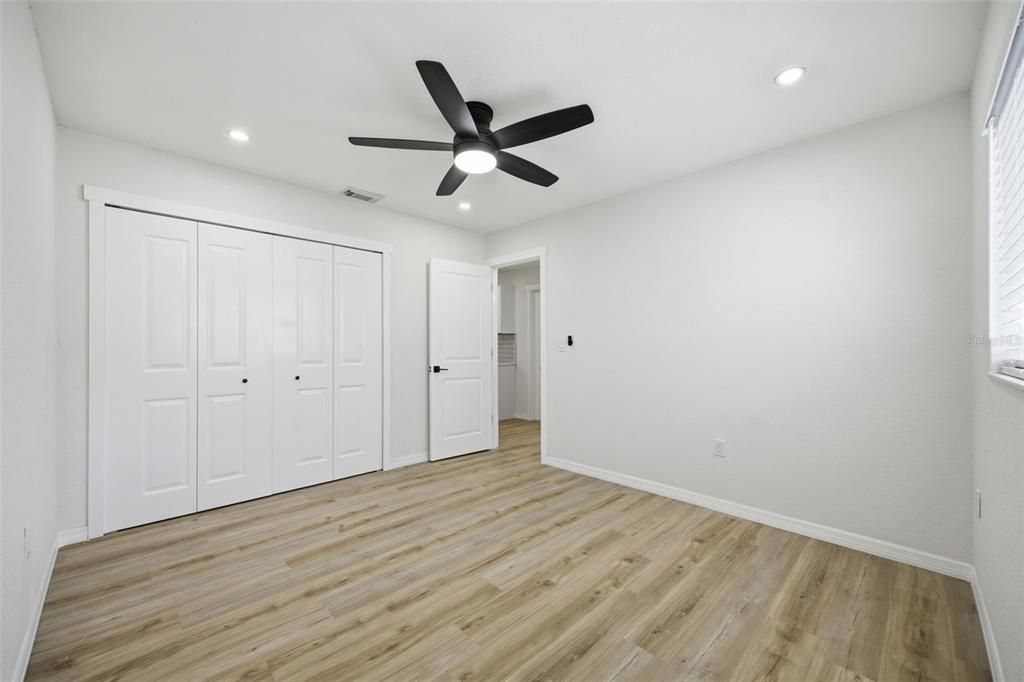 En Venta: $275,000 (3 camas, 2 baños, 1400 Pies cuadrados)