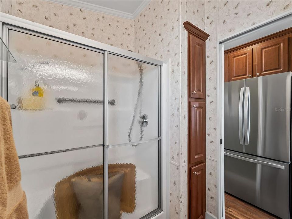 For Sale: $185,000 (1 beds, 1 baths, 504 Square Feet)