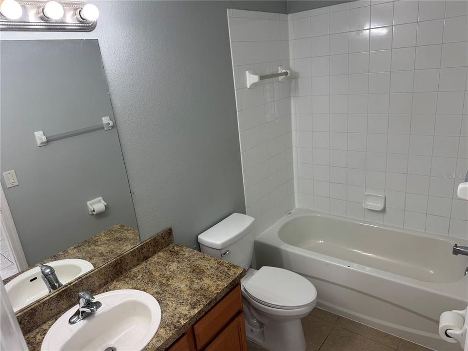 For Rent: $1,800 (4 beds, 2 baths, 1603 Square Feet)