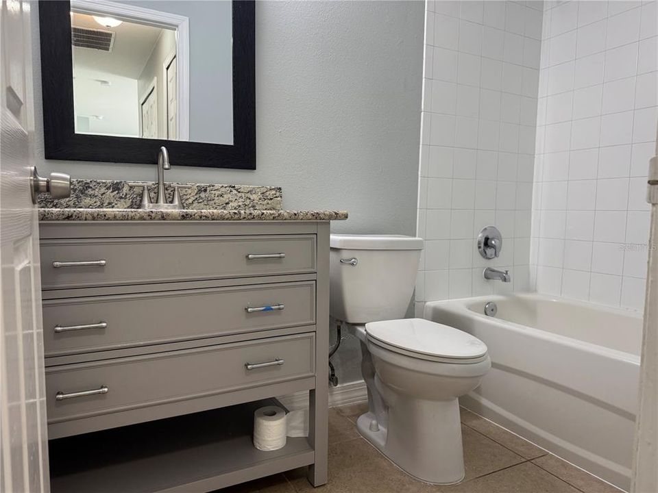 For Rent: $1,800 (4 beds, 2 baths, 1603 Square Feet)