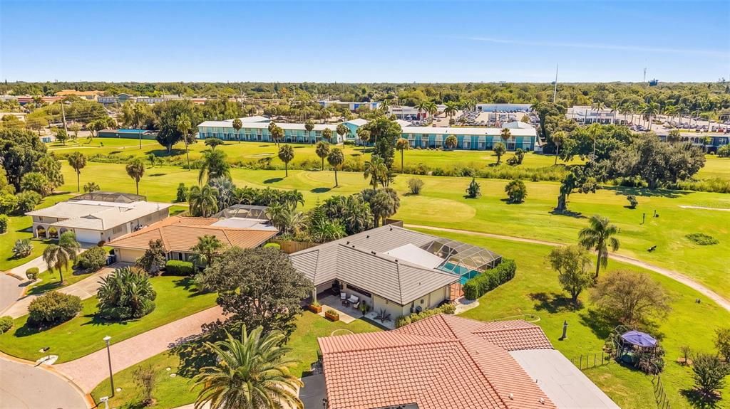 For Sale: $825,000 (4 beds, 3 baths, 2364 Square Feet)