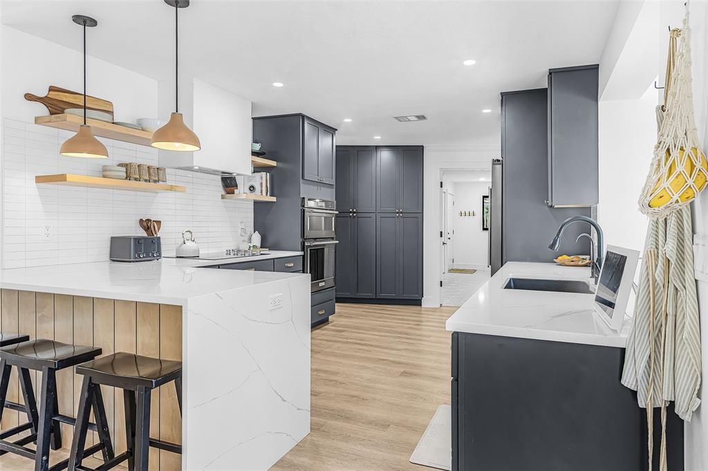 For Sale: $825,000 (4 beds, 3 baths, 2364 Square Feet)