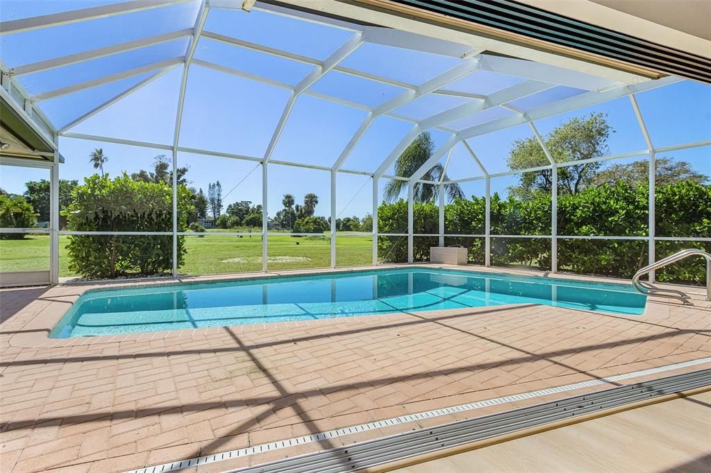 For Sale: $825,000 (4 beds, 3 baths, 2364 Square Feet)