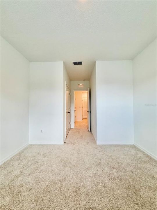For Rent: $2,150 (3 beds, 2 baths, 1673 Square Feet)