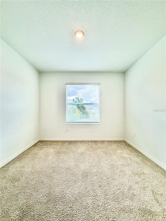 For Rent: $2,150 (3 beds, 2 baths, 1673 Square Feet)