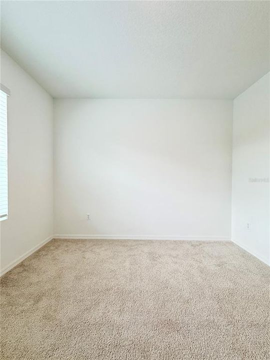 For Rent: $2,150 (3 beds, 2 baths, 1673 Square Feet)