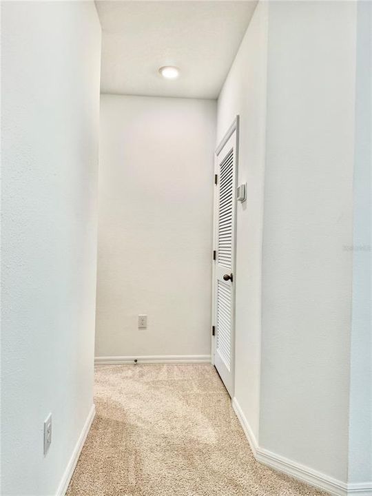 For Rent: $2,150 (3 beds, 2 baths, 1673 Square Feet)