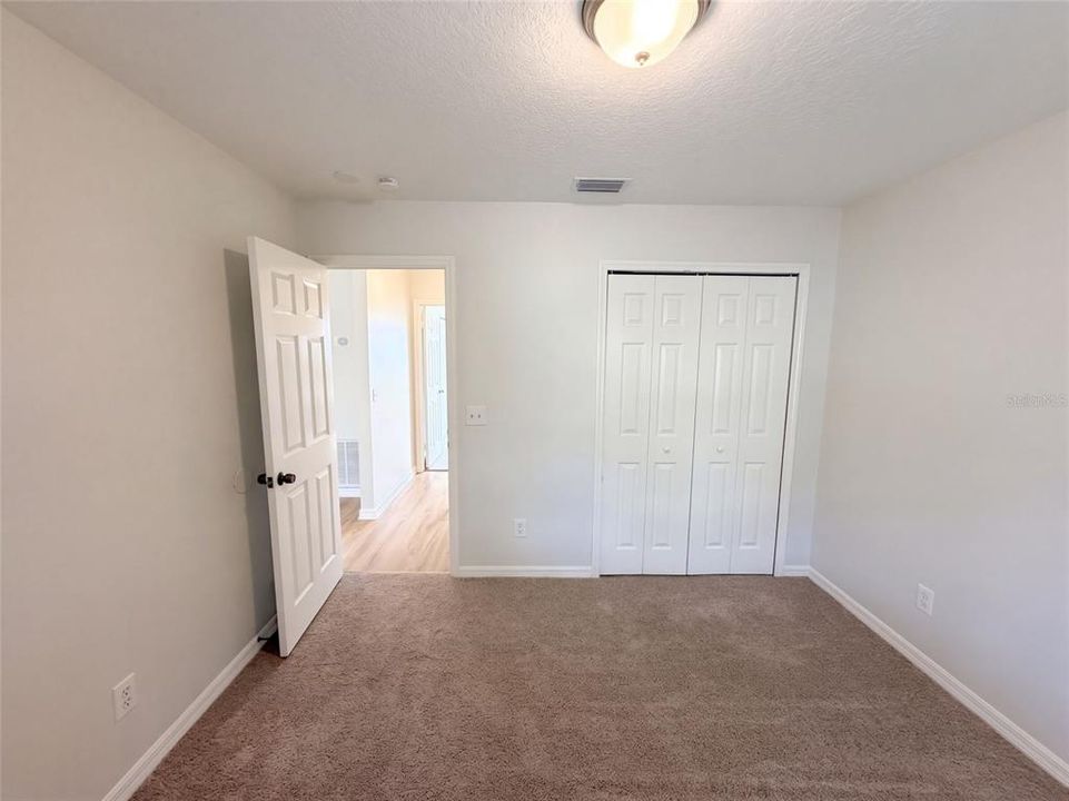 For Sale: $252,000 (3 beds, 2 baths, 1333 Square Feet)
