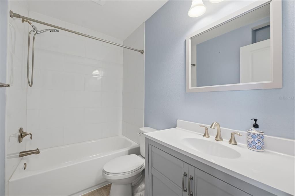 For Rent: $2,295 (3 beds, 2 baths, 1436 Square Feet)