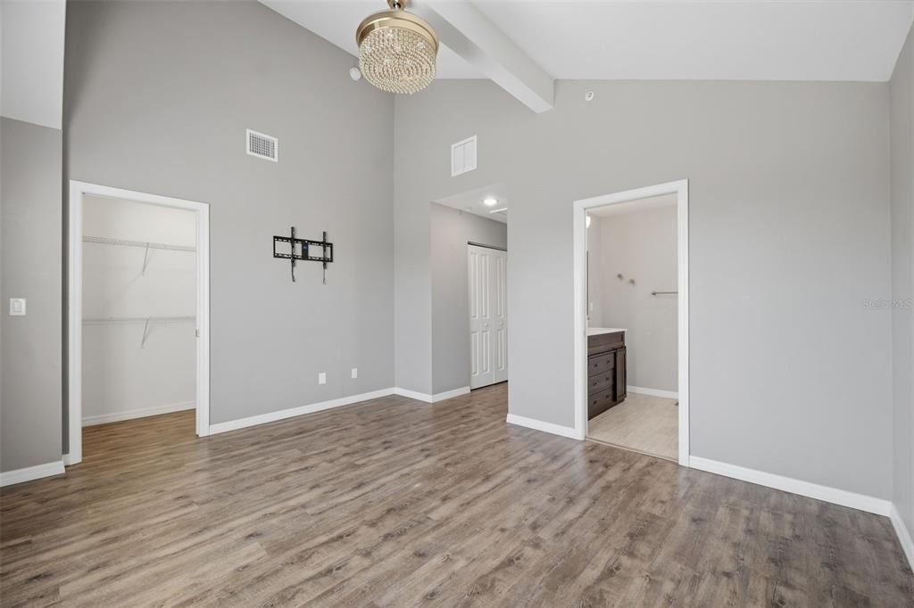 For Rent: $2,295 (3 beds, 2 baths, 1436 Square Feet)