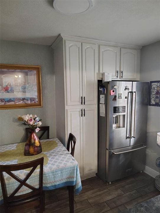 For Sale: $499,000 (3 beds, 3 baths, 1748 Square Feet)