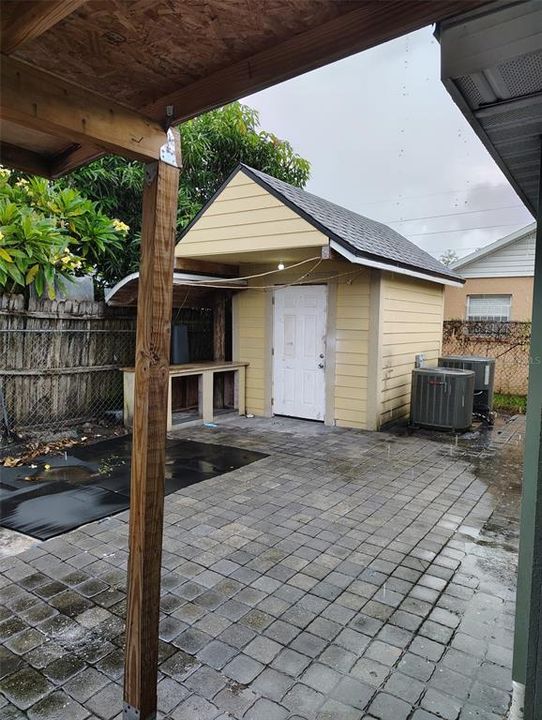 For Sale: $499,000 (3 beds, 3 baths, 1748 Square Feet)