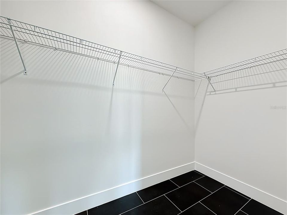 En Venta: $340,000 (4 camas, 3 baños, 1864 Pies cuadrados)