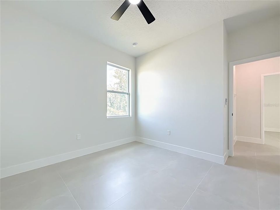 En Venta: $340,000 (4 camas, 3 baños, 1864 Pies cuadrados)