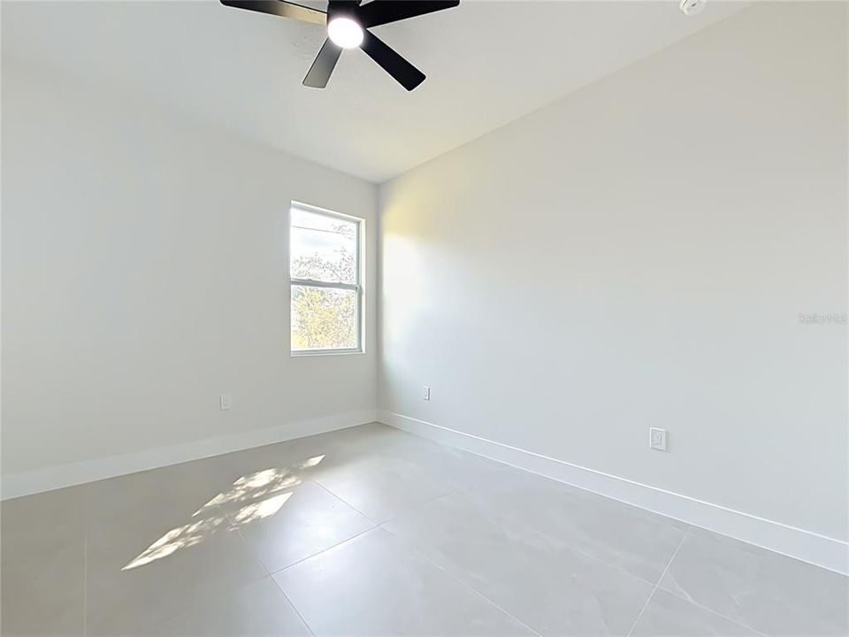 En Venta: $340,000 (4 camas, 3 baños, 1864 Pies cuadrados)