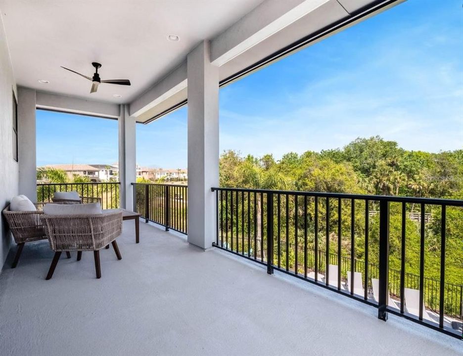 For Sale: $1,225,000 (6 beds, 6 baths, 3745 Square Feet)