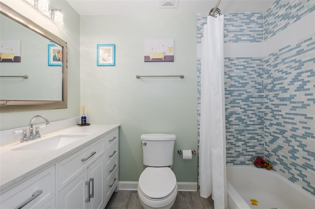 En Venta: $440,000 (3 camas, 2 baños, 1664 Pies cuadrados)
