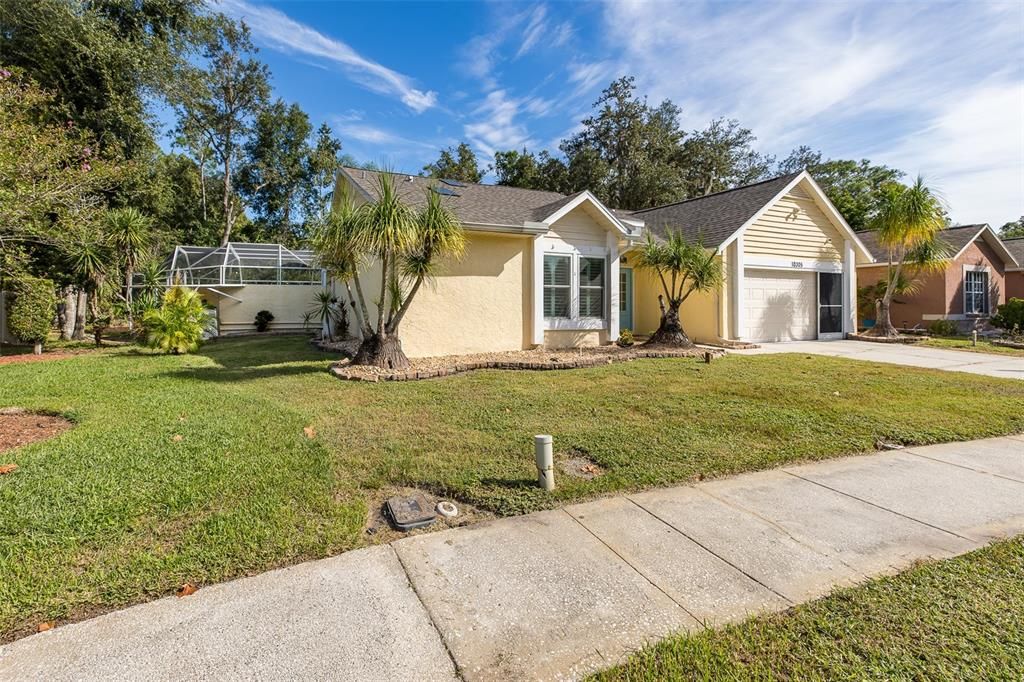 En Venta: $440,000 (3 camas, 2 baños, 1664 Pies cuadrados)