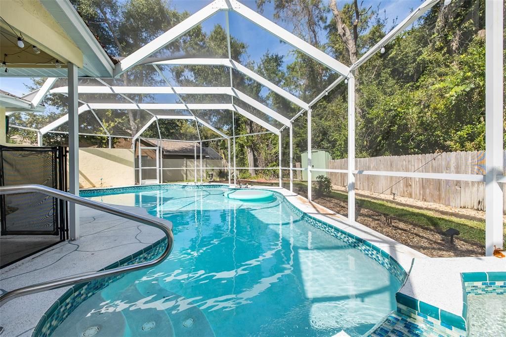 En Venta: $440,000 (3 camas, 2 baños, 1664 Pies cuadrados)