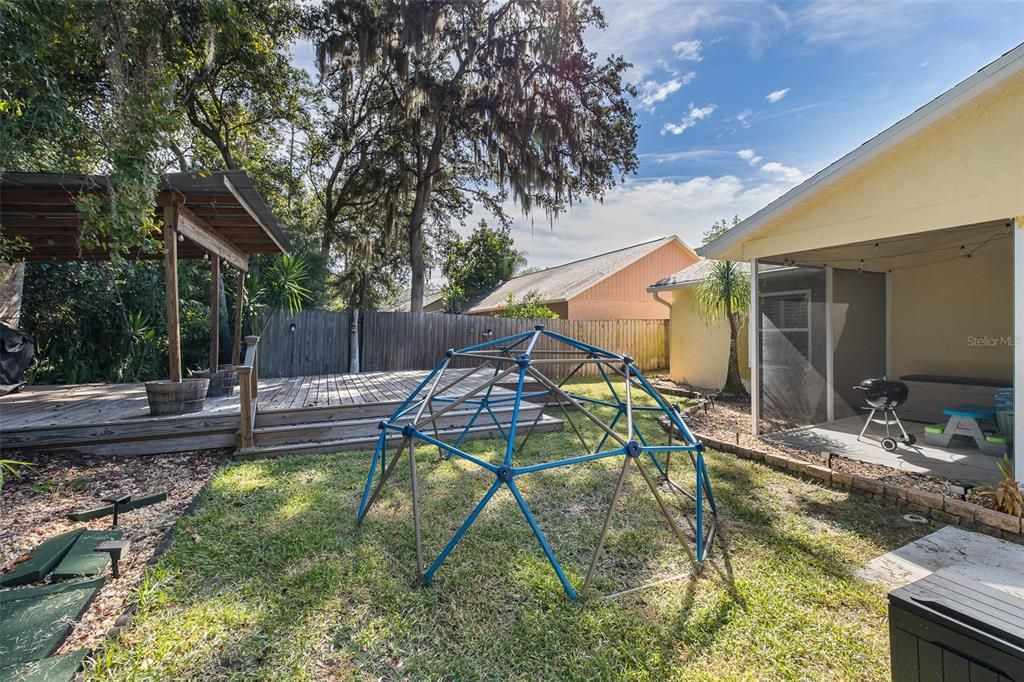 En Venta: $440,000 (3 camas, 2 baños, 1664 Pies cuadrados)