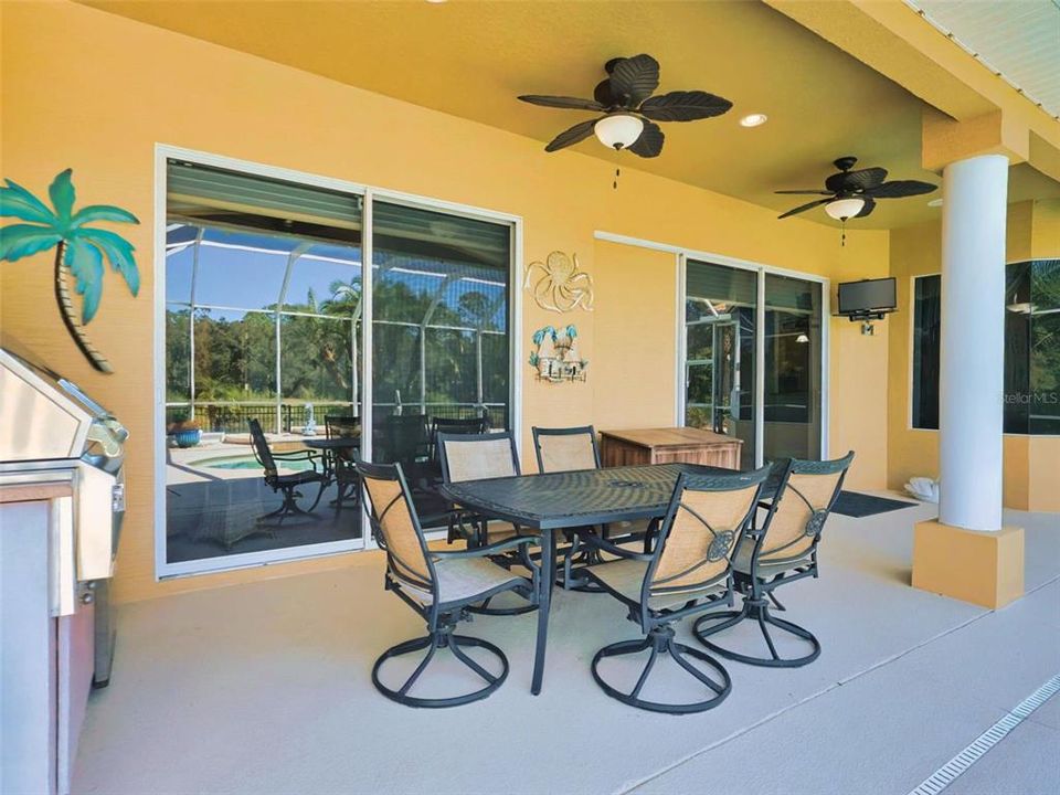 Active With Contract: $685,000 (4 beds, 2 baths, 2050 Square Feet)