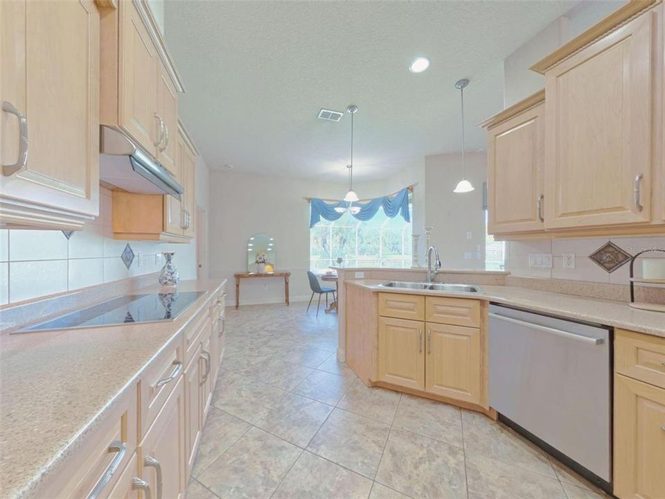 For Sale: $685,000 (4 beds, 2 baths, 2050 Square Feet)