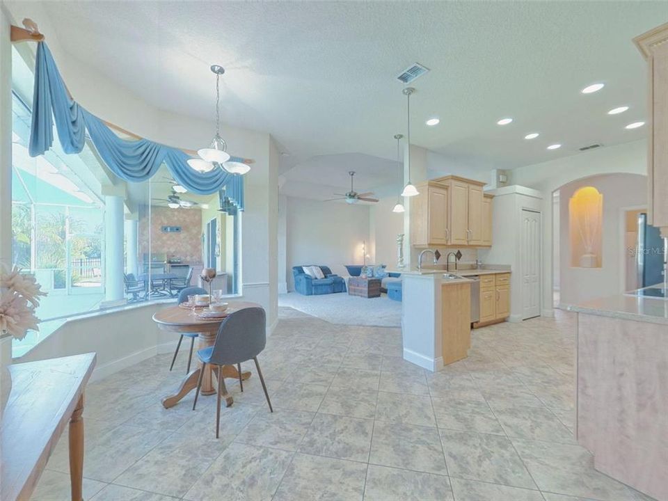 For Sale: $685,000 (4 beds, 2 baths, 2050 Square Feet)