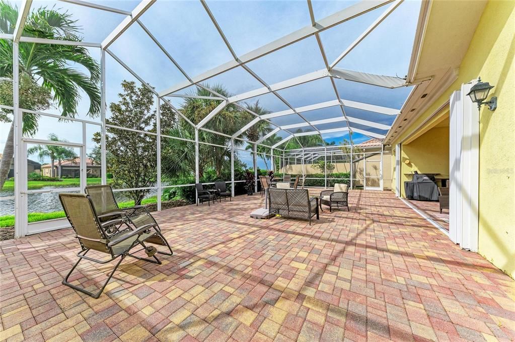 For Sale: $624,990 (5 beds, 4 baths, 2537 Square Feet)