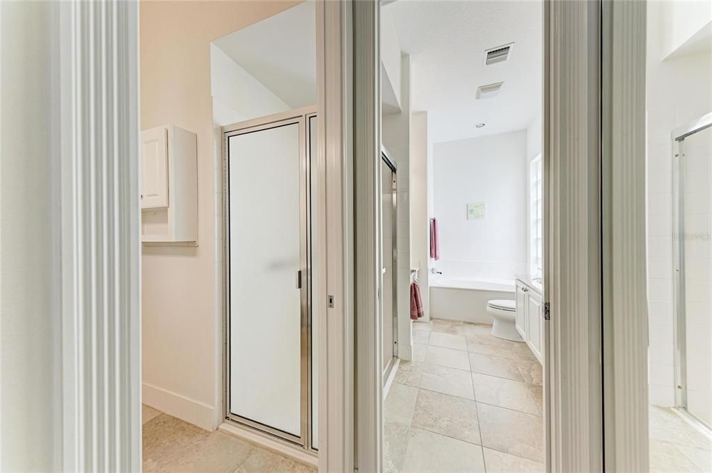 For Sale: $624,990 (5 beds, 4 baths, 2537 Square Feet)