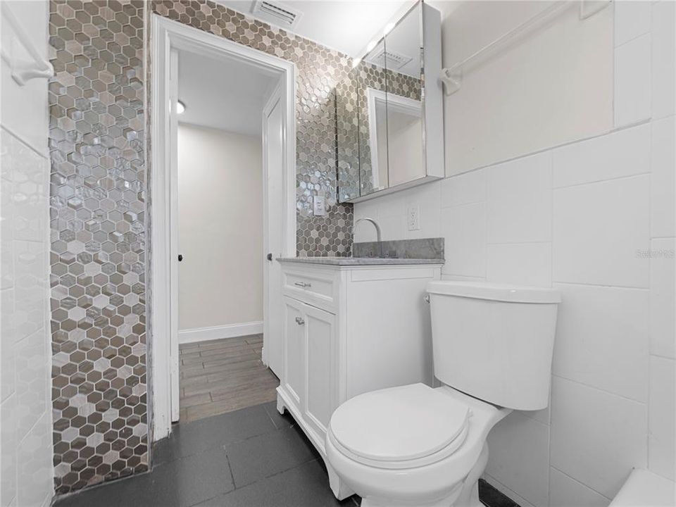 На продажу: $425,000 (3 спален, 3 ванн, 1168 Квадратных фут)