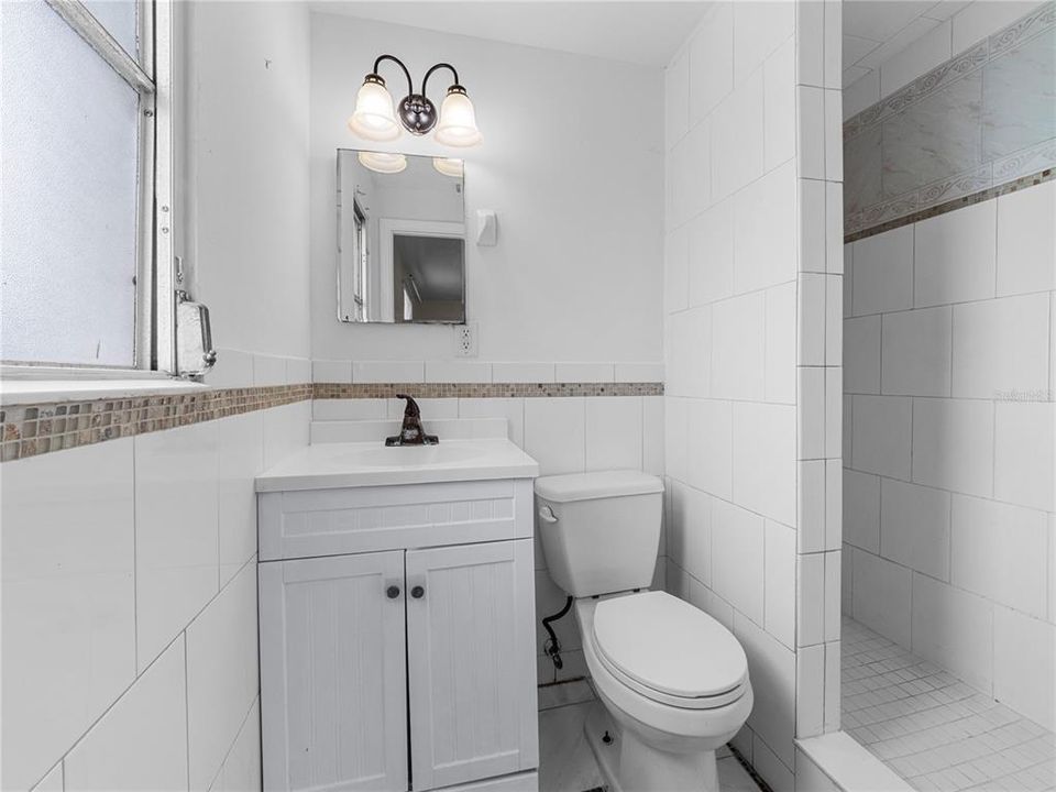 На продажу: $425,000 (3 спален, 3 ванн, 1168 Квадратных фут)