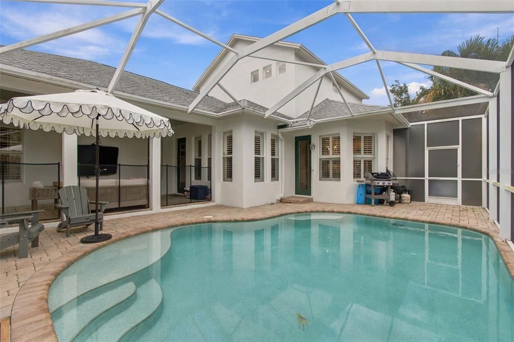 For Sale: $1,175,000 (5 beds, 3 baths, 2881 Square Feet)