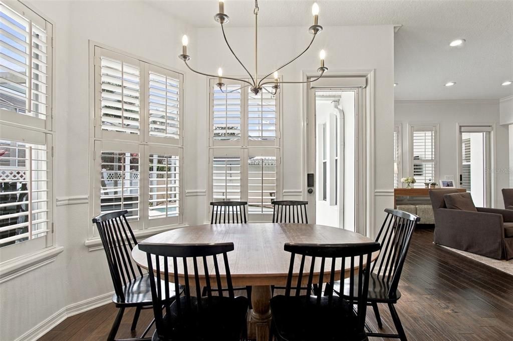 For Sale: $1,175,000 (5 beds, 3 baths, 2881 Square Feet)