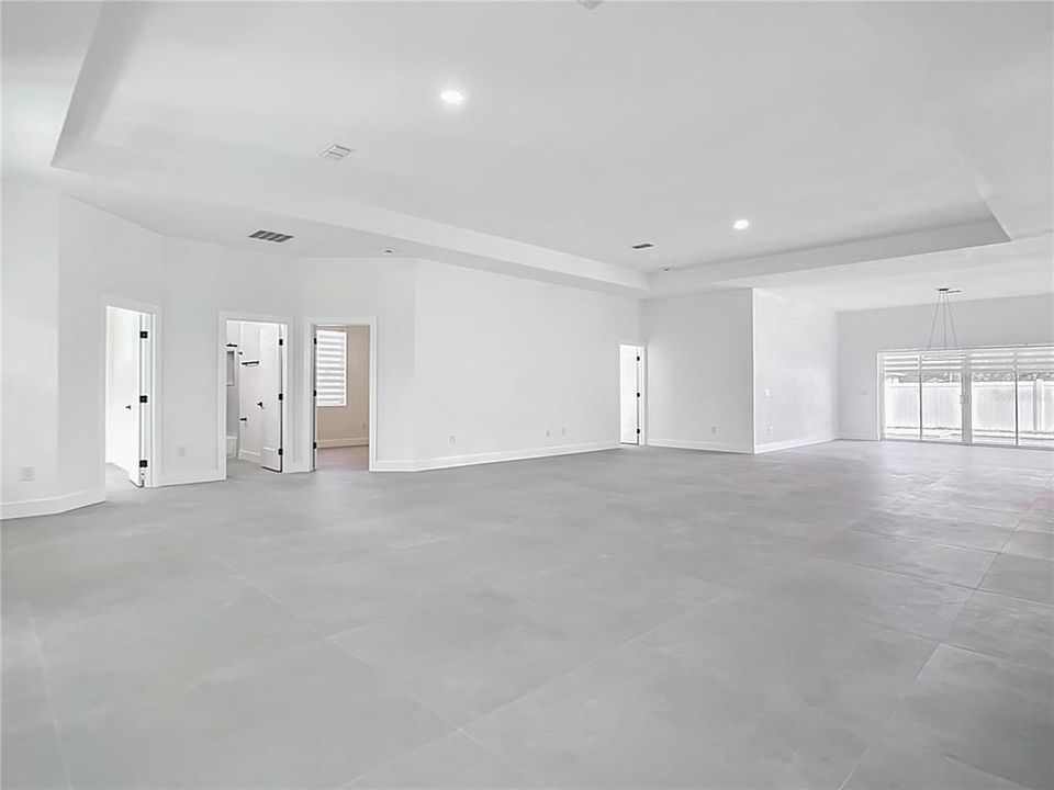 В аренду: $3,100 (5 спален, 2 ванн, 2580 Квадратных фут)
