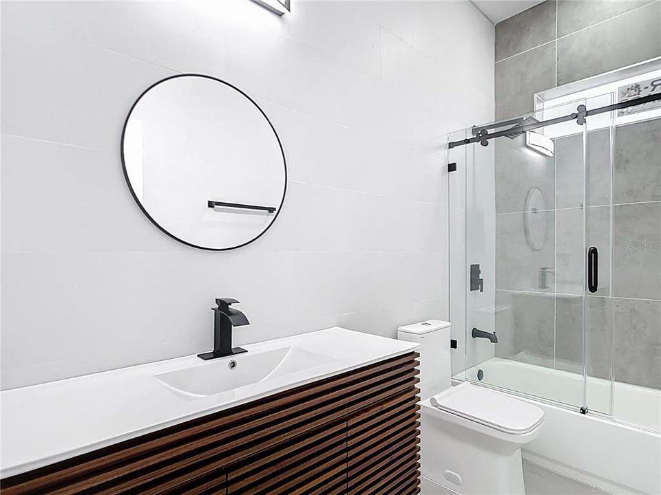 В аренду: $3,100 (5 спален, 2 ванн, 2580 Квадратных фут)