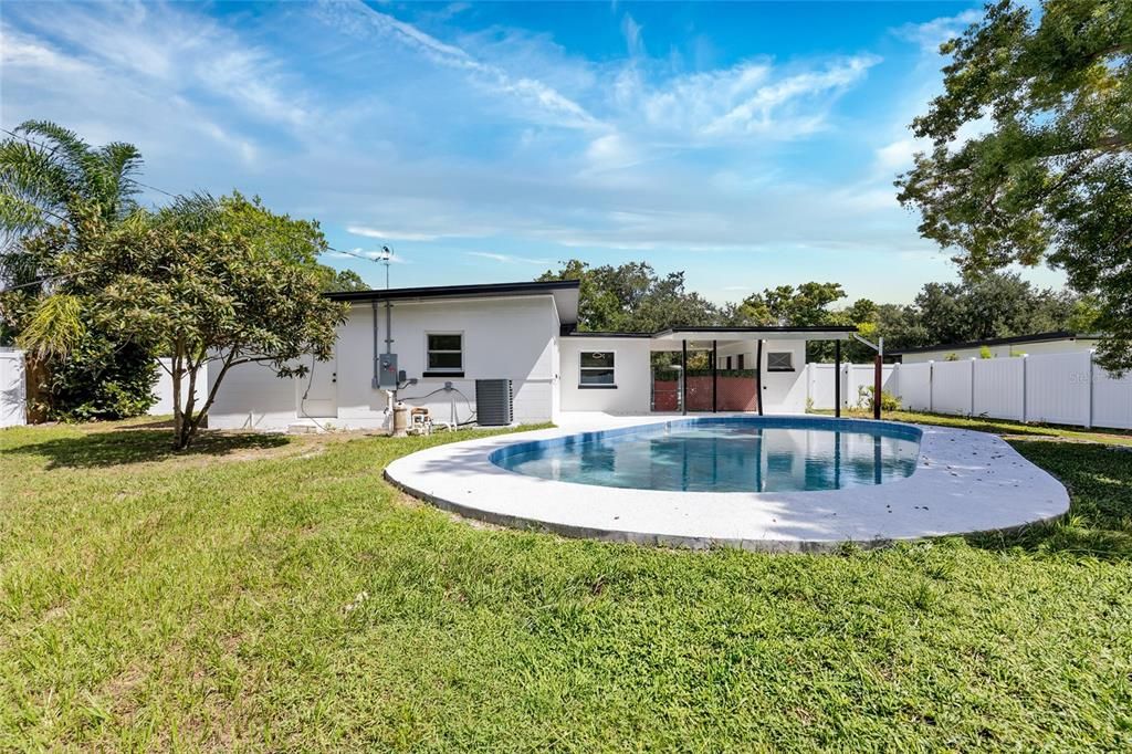 For Sale: $380,000 (3 beds, 2 baths, 1201 Square Feet)