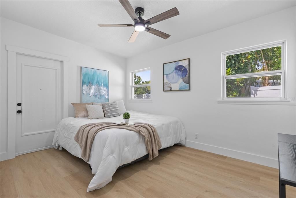 For Sale: $380,000 (3 beds, 2 baths, 1201 Square Feet)