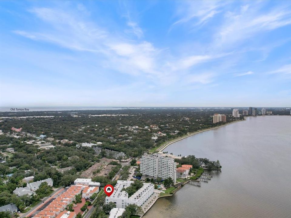 For Sale: $434,900 (2 beds, 2 baths, 1296 Square Feet)