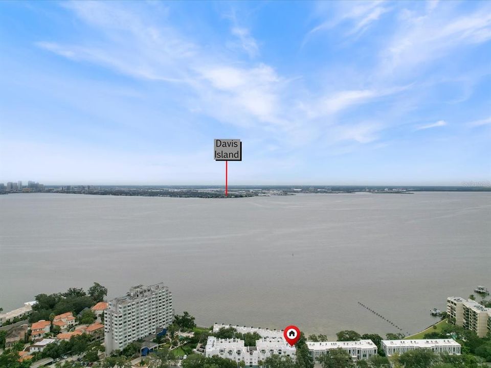 For Sale: $434,900 (2 beds, 2 baths, 1296 Square Feet)