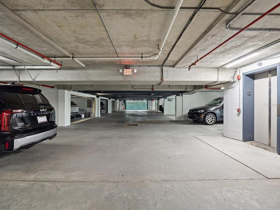 For Sale: $434,900 (2 beds, 2 baths, 1296 Square Feet)