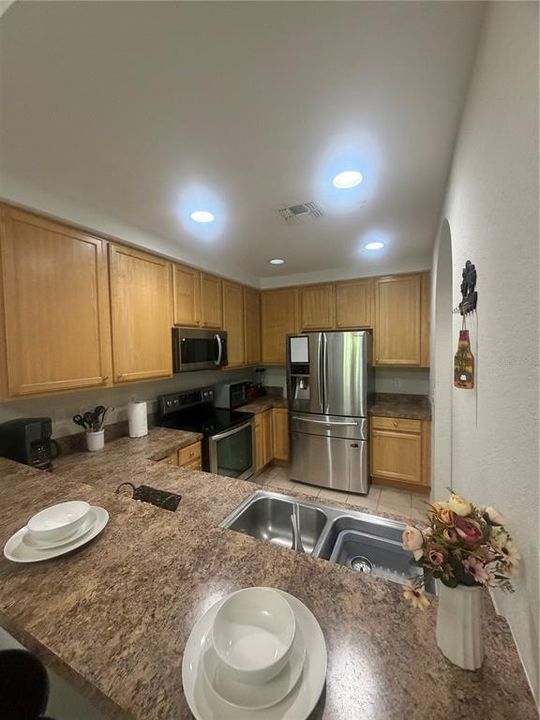For Sale: $249,000 (3 beds, 2 baths, 1700 Square Feet)