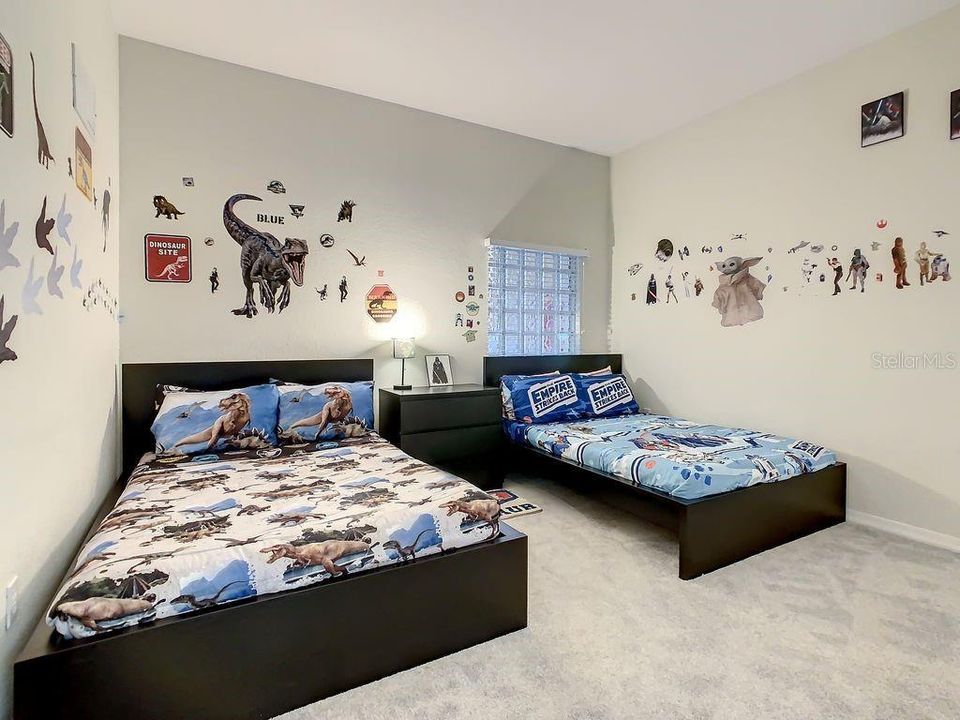 For Sale: $249,000 (3 beds, 2 baths, 1700 Square Feet)