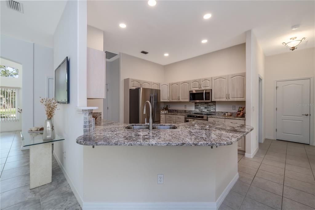 For Sale: $525,000 (3 beds, 2 baths, 2218 Square Feet)