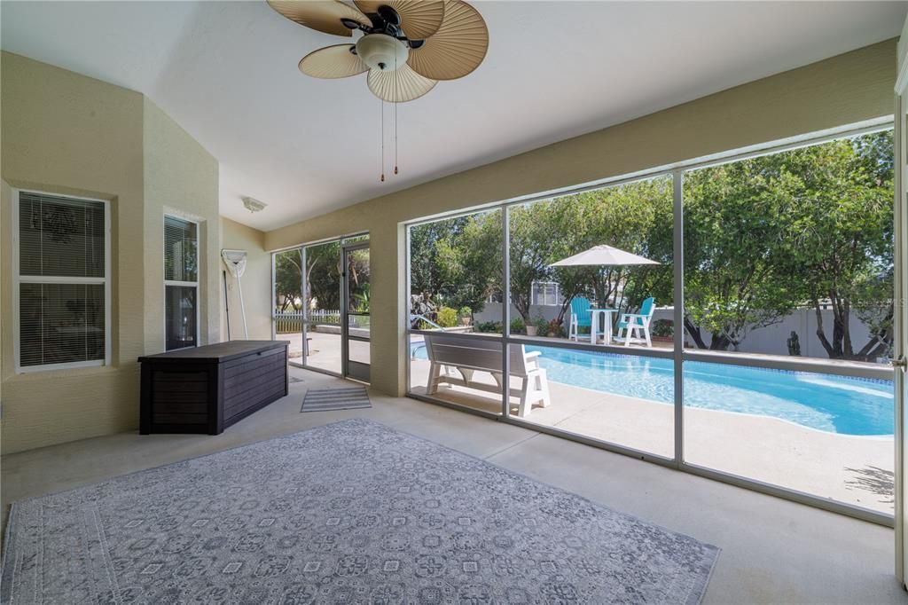 For Sale: $525,000 (3 beds, 2 baths, 2218 Square Feet)
