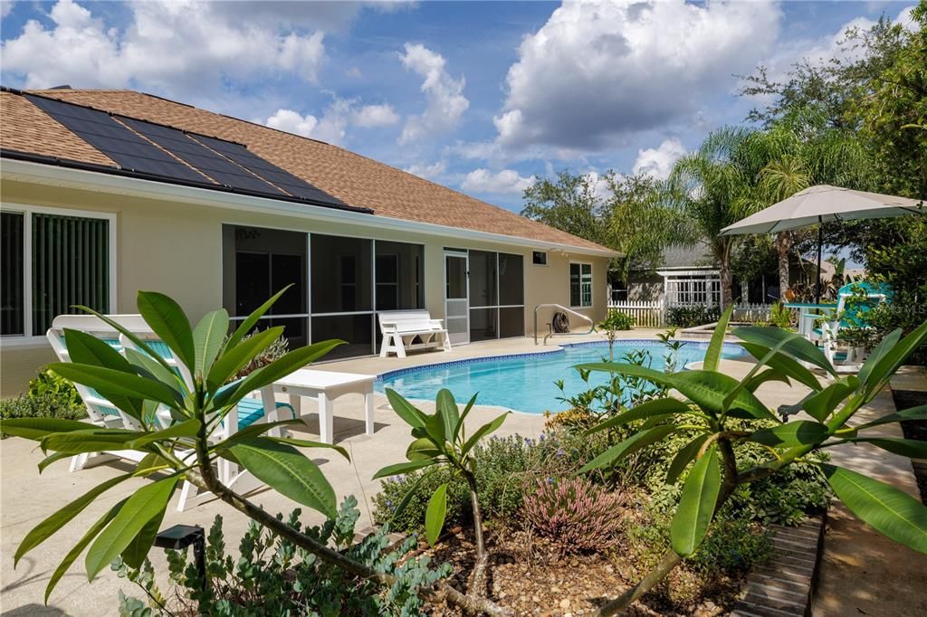 For Sale: $525,000 (3 beds, 2 baths, 2218 Square Feet)