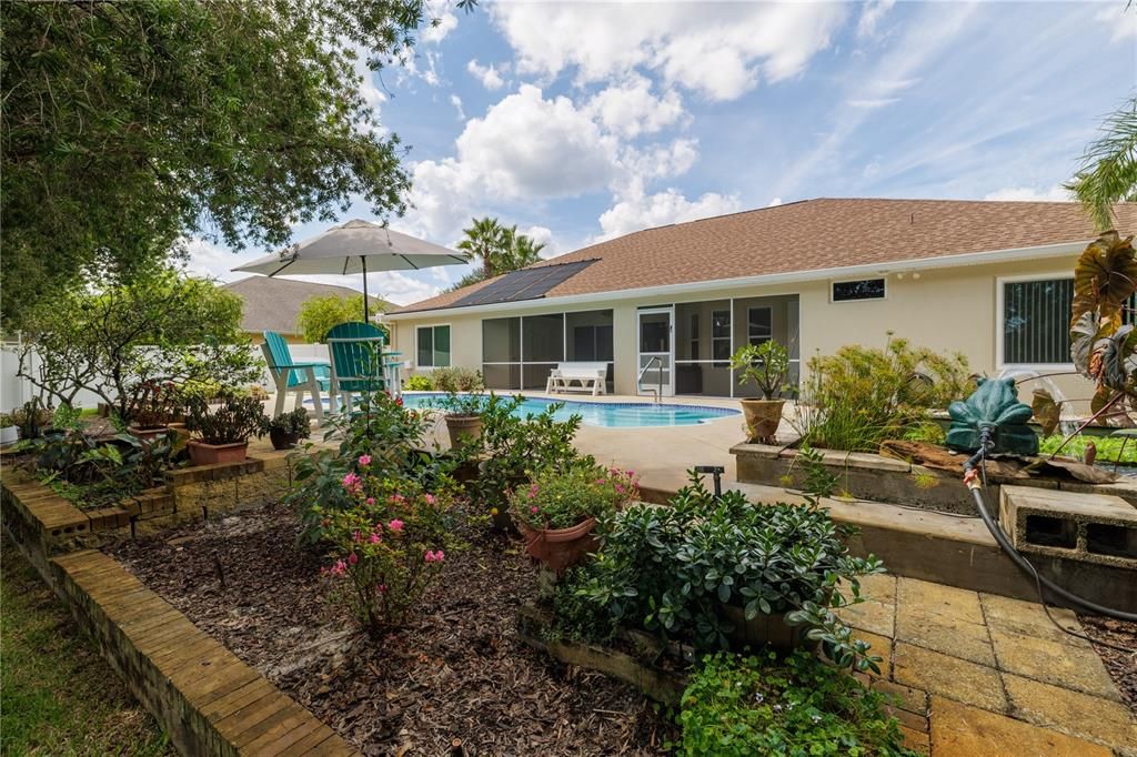 For Sale: $525,000 (3 beds, 2 baths, 2218 Square Feet)