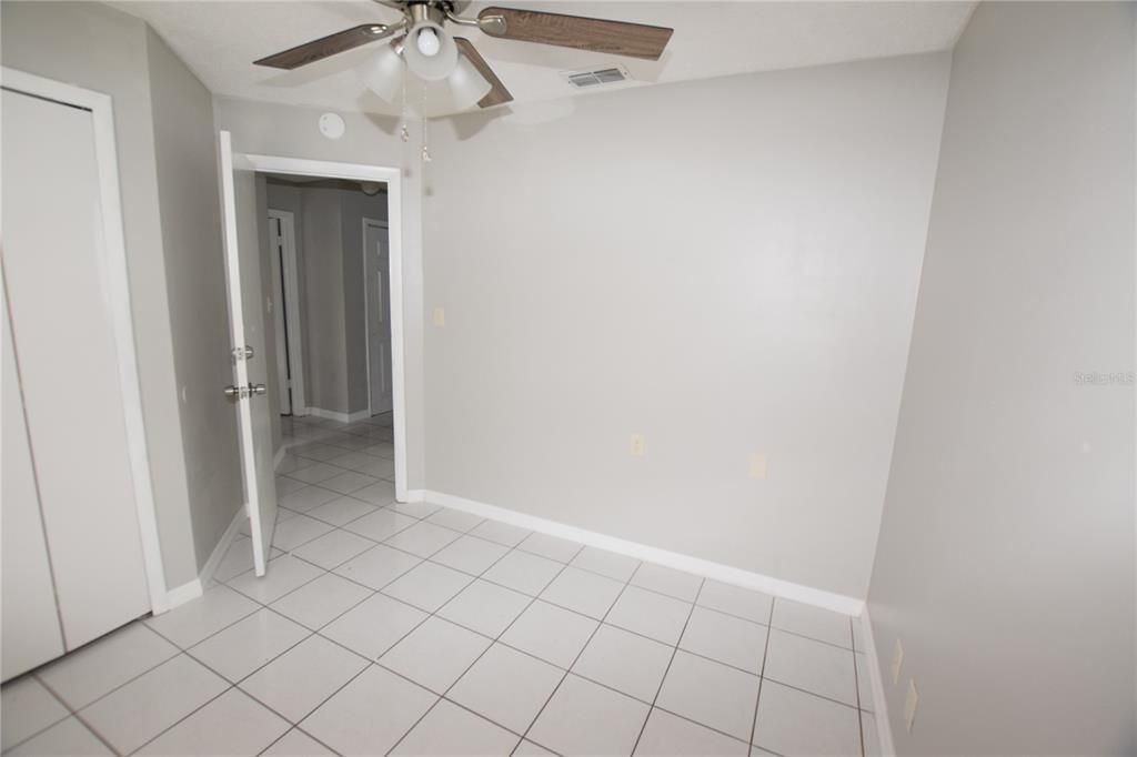 For Rent: $1,975 (3 beds, 2 baths, 1050 Square Feet)