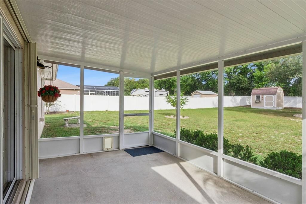 For Sale: $300,000 (3 beds, 2 baths, 1799 Square Feet)