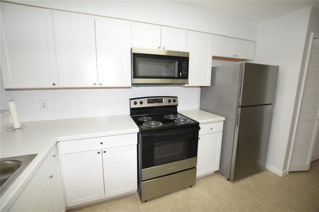 В аренду: $1,595 (2 спален, 2 ванн, 1322 Квадратных фут)