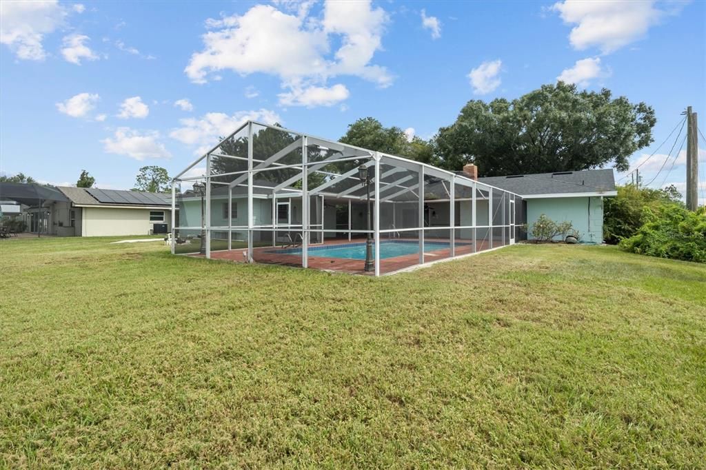 For Sale: $425,000 (4 beds, 2 baths, 2280 Square Feet)